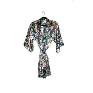 California Dynasty Robe Colorful Floral Satin Feel Polyester Size Medium Vintage
